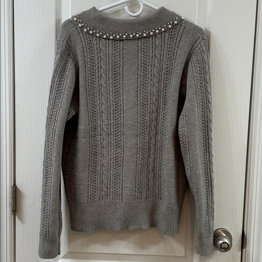 NWT Belldini Pearl and Rhinestone Grey Gray Sweater Top Bling - Picture 4 of 6